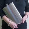 Gigantyczna piersiówka 1,9 l