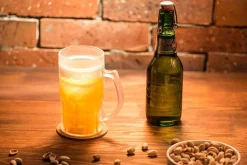 Lodowy kufel CHILLER 400 ml - złocisty