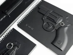 Militarny notes - PISTOLET