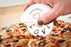 Zakochany nóż do pizzy